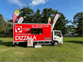 「PIZZA-LA」のキッチンカーがやってくる！