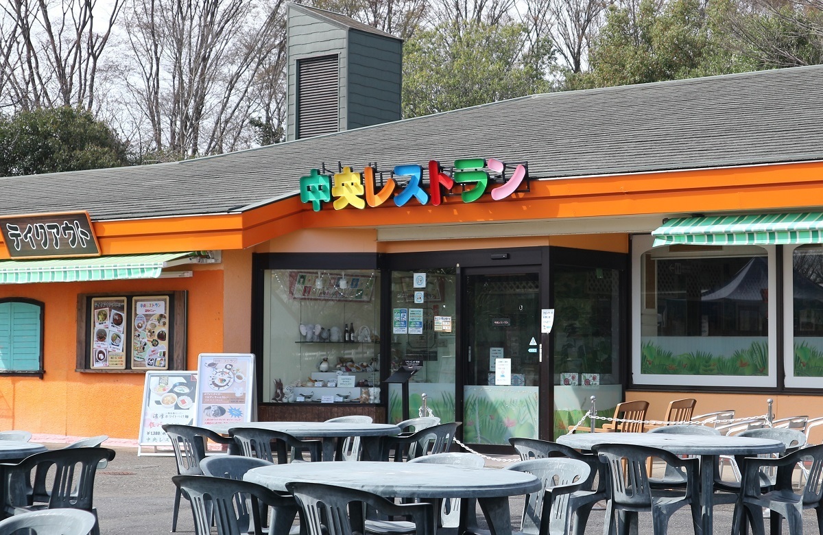 中央レストラン店舗画像HP (JPG 484KB)